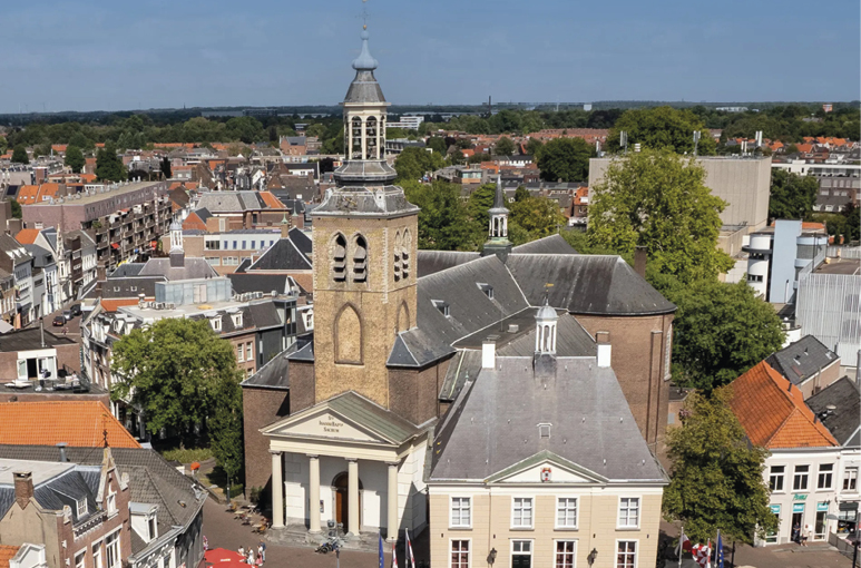 13 juli en 10 augustus 2024 Zomerstadswandelingen 2024